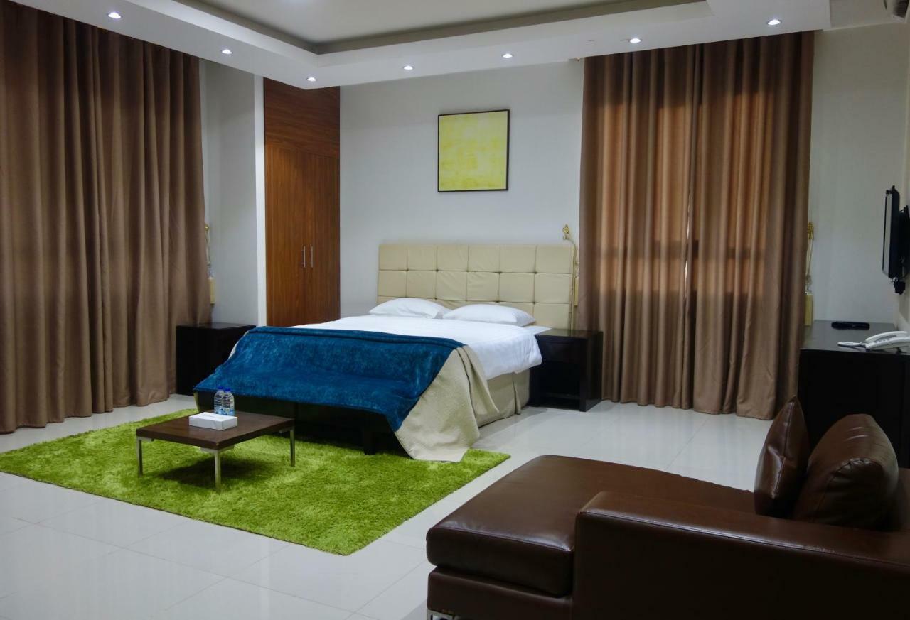 Grand Tayba Hotel Salalah Bagian luar foto